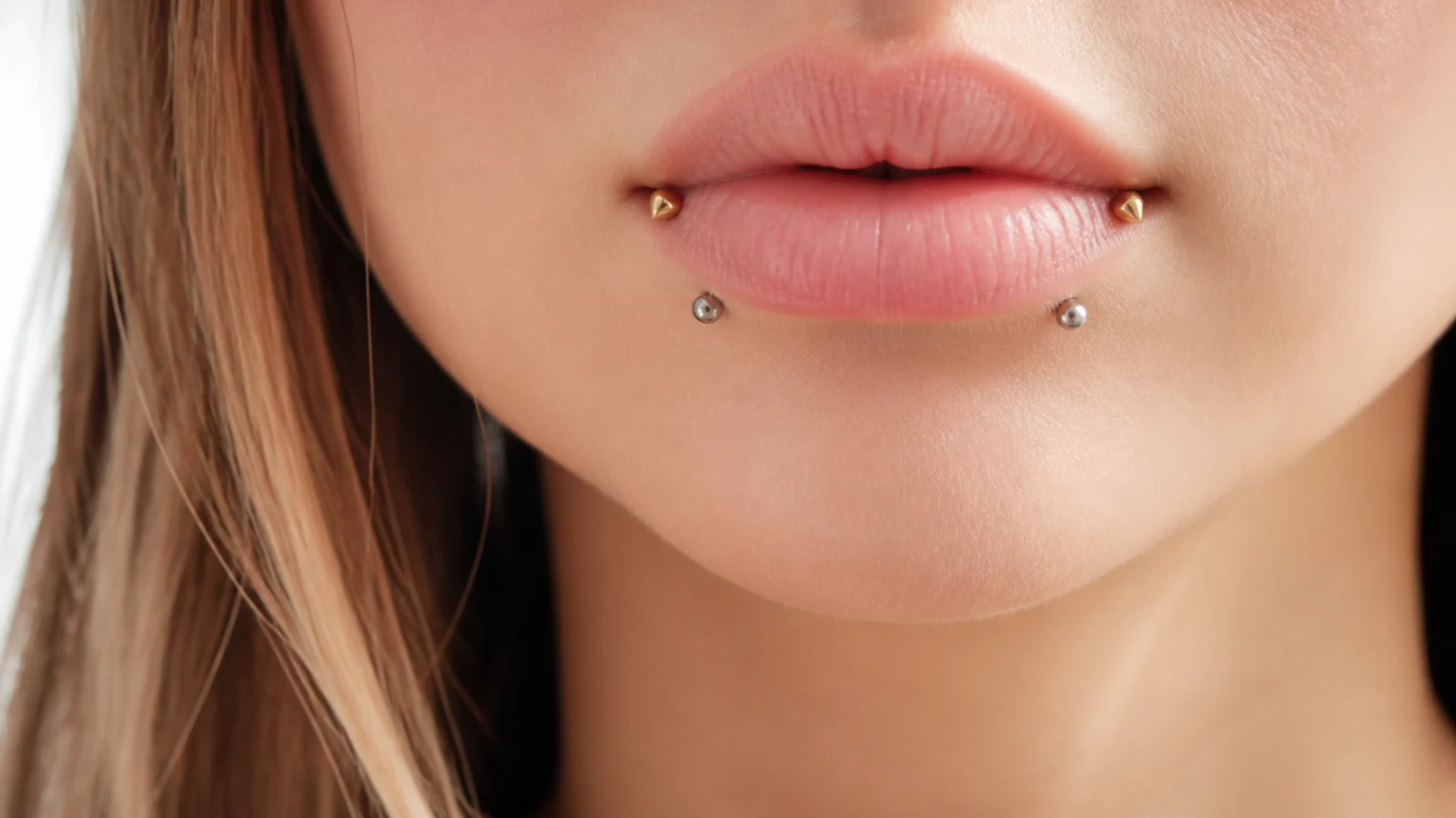 Angel fangs and snake bites mixing gold and silver