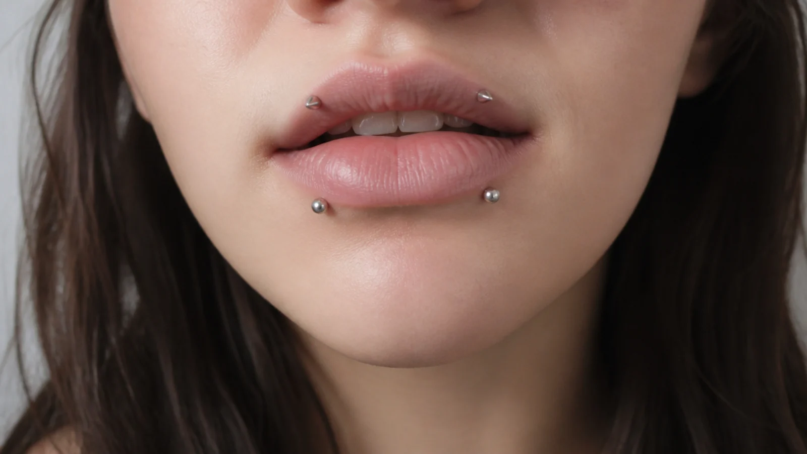 Angel fangs and snake bites in simple healing studs