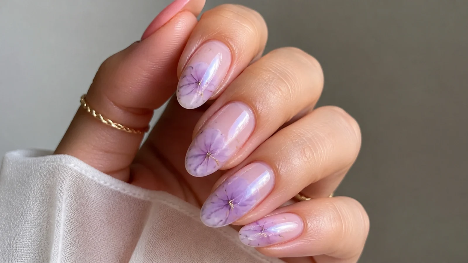 Soft lavender watercolor blooming gel nails