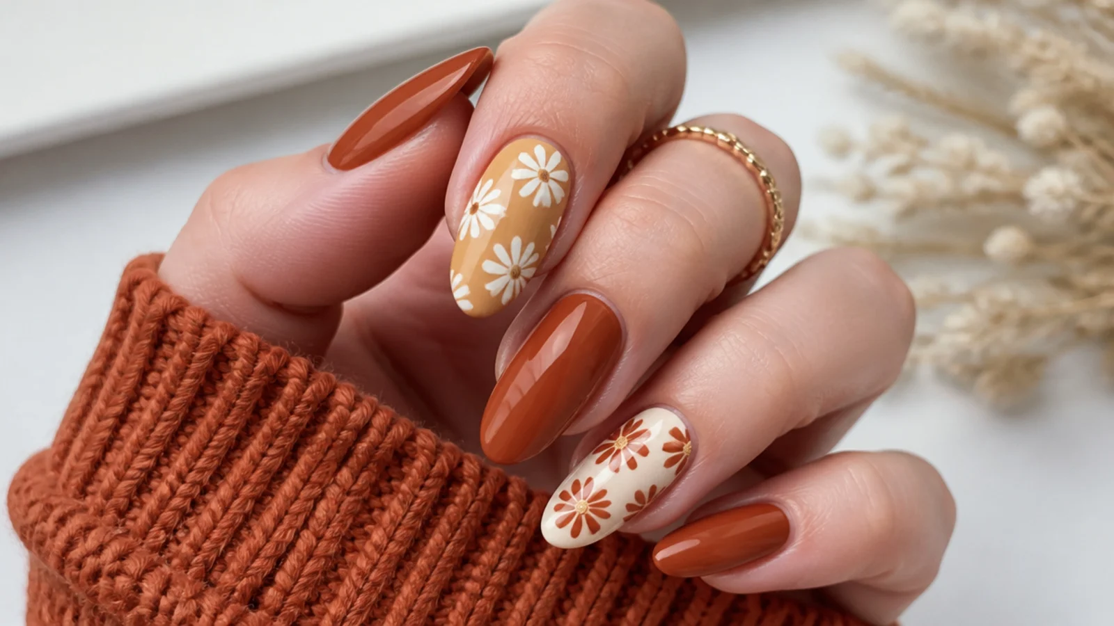 Retro daisies in cream and mustard on terracotta boho nails
