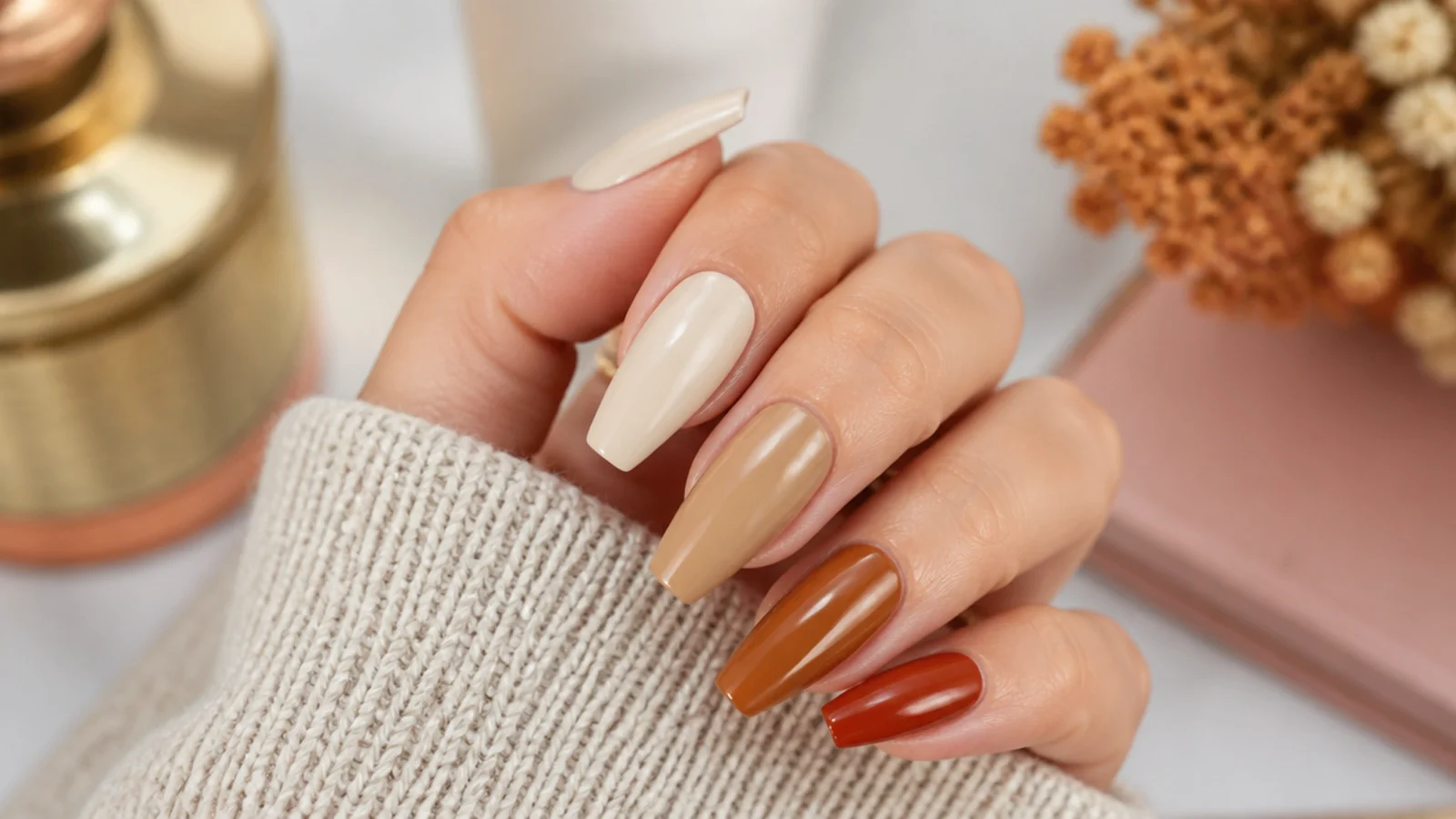 Coffin nails in layered cream, caramel and pumpkin spice brown shades