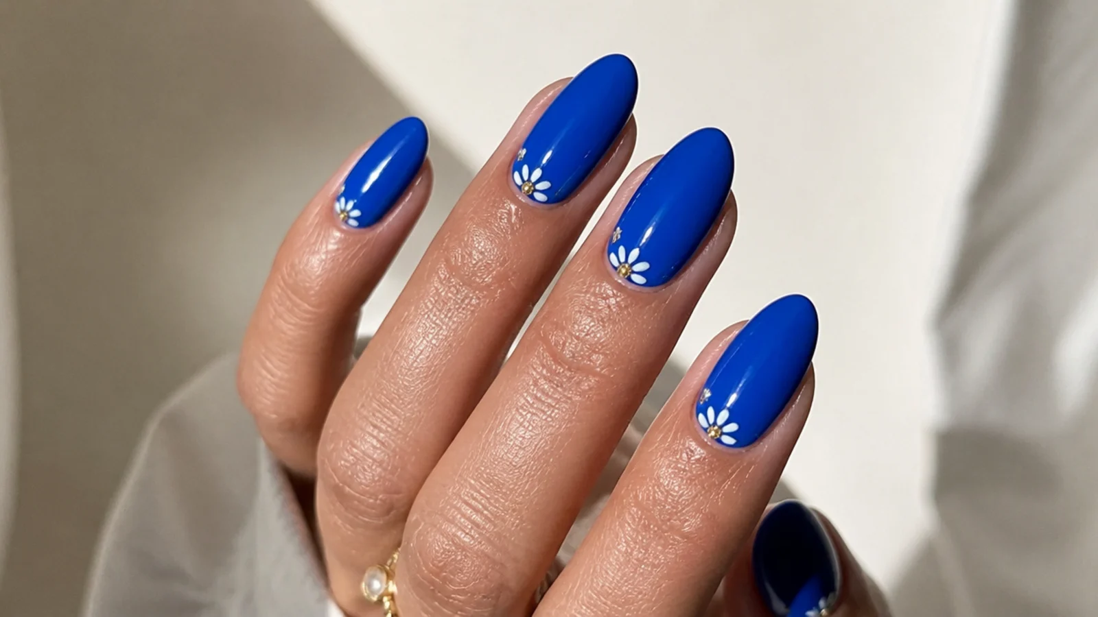 Two gel coats of cobalt building a deep true royal blue on a nail